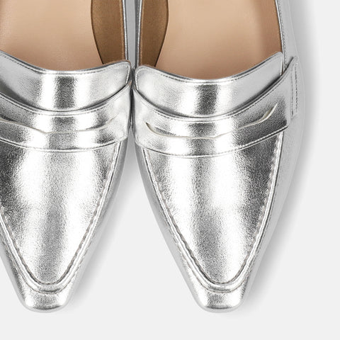 予約：2026SS：スクエアトゥローファー（m18016）シルバー/mamian（マミアン）